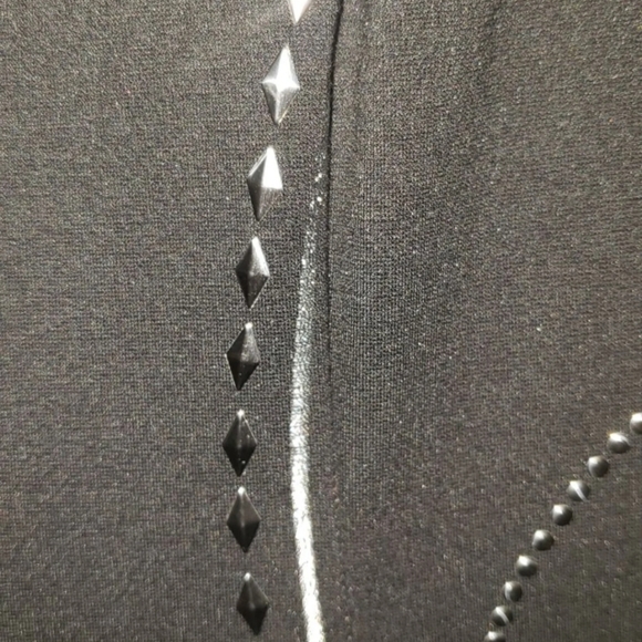 Dress - Picture 3 of 7